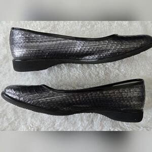 Caligarius ITALY Exquisite Ballet Pump In Pewter Phyton Silver Women's